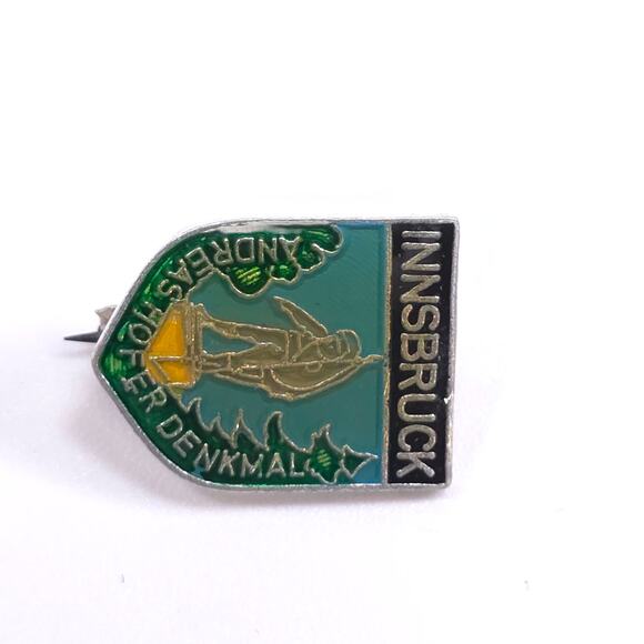 Vintage Innsbruck Andreas Hofer Denkmal Enamel Pinback Pin - Picture 1 of 3